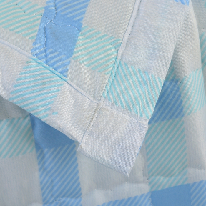 91家纺网 家纺一手货源 找家纺 被多多被业 2025新款亲肤绒多针绗绣工艺夏被空调被 发呆的小花