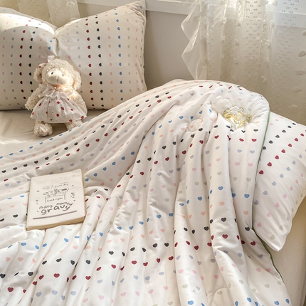 91家纺网 家纺一手货源 找家纺 （总）恋之巢家纺 2025新款四季款可水洗凉感针织夏被大豆夏凉被空调被可机洗薄被子被芯直播外贸专供大豆被夏被