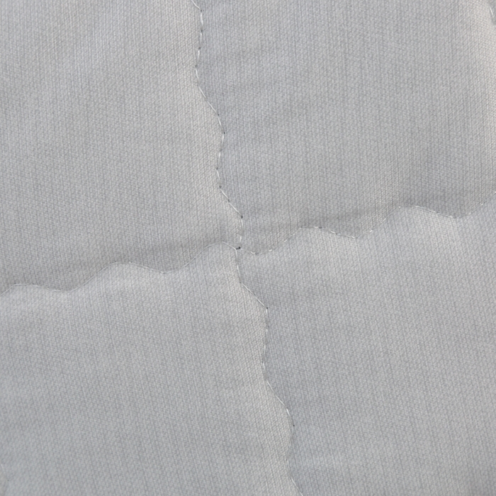 91家纺网 家纺一手货源 找家纺 被多多被业 2025新款亲肤绒多针绗绣工艺夏被空调被 小樱酿