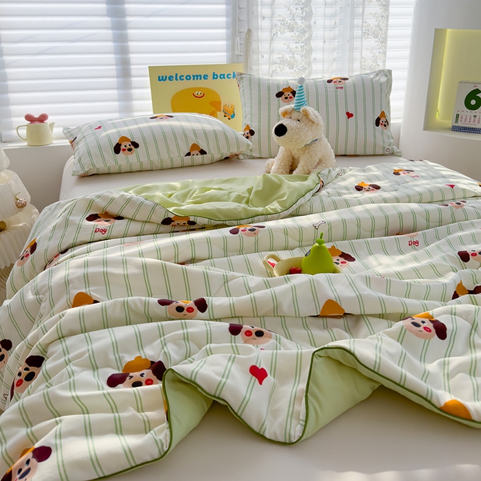 91家纺网 家纺一手货源 找家纺 弗苓家纺 2025新款A类皱皱纱印花夏被 眠眠狗