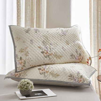 爱港家纺 2025新款夏季凉感丝绗缝夹棉绑带款枕巾 枕头巾 隔汗 隔脏 柔叶梦