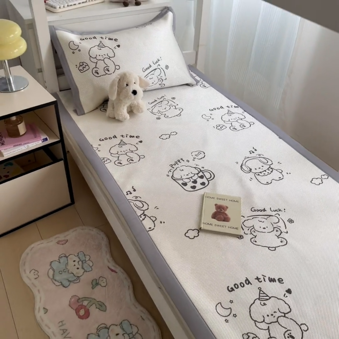 91家纺网 家纺一手货源 找家纺 川悦生活2025新款小清新冰藤席学生款 开心旺仔