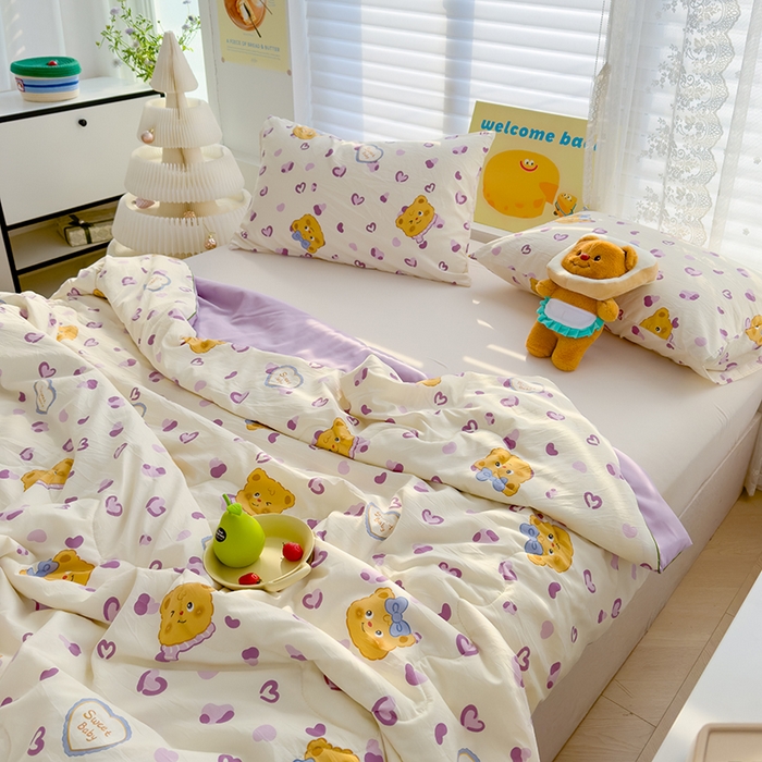 91家纺网 家纺一手货源 找家纺 弗苓家纺 2025新款A类皱皱纱印花夏被 黄油小熊