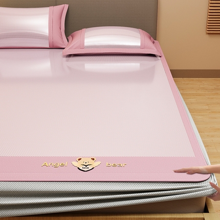 91家纺网 家纺一手货源 找家纺 （总）莱轩席业 2025新款轻柔丝凉席冰丝席-欢乐熊 床笠款