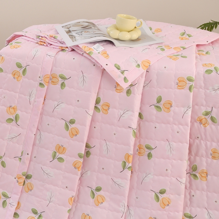 91家纺网 家纺一手货源 找家纺 被多多被业 2025新款亲肤绒多针绗绣工艺夏被空调被 满园花开