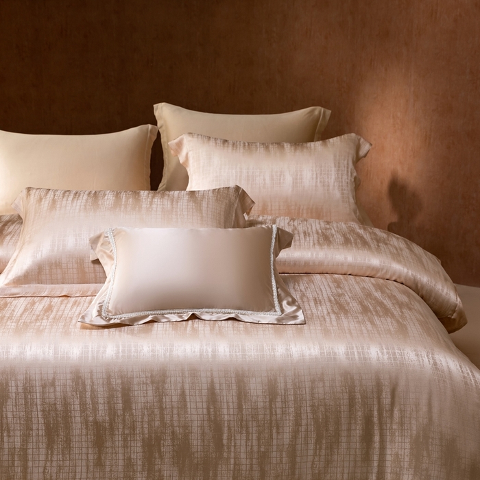 91家纺网 家纺一手货源 找家纺 晋瑞 红顶鹅绒馆 2025真丝天丝大提花四件套 爵士金色