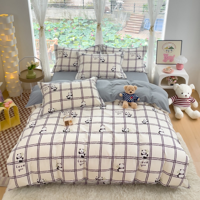 91家纺网 家纺一手货源 找家纺 铭博家纺 2025新款直播热款全棉吊边一字绣工艺款13070印花全棉单床单 趣味熊猫