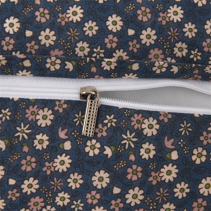 91家纺网 家纺一手货源 找家纺 芯洲 （总）2025年新款幸福小猫全棉儿童成人通用枕芯卡通枕头