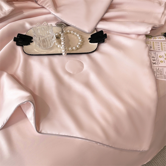 91家纺网 家纺一手货源 找家纺 雯豆天丝夏被纯色拼色A类莱赛尔凉感被子轻奢夏凉被子四件套 洛神珠-芭比粉