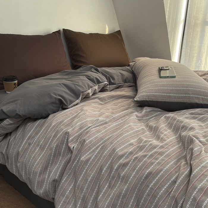 91家纺网 家纺一手货源 找家纺 羋多（原穆琪） 2025新款全棉色织提花人字斜四件套-美拉德系列 美拉德-暮光灰