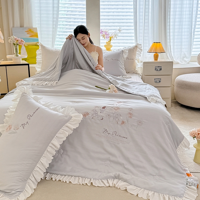 91家纺网 家纺一手货源 找家纺 绒世界 绒世界 2025针织提花绣花小清新夏被四件套 童话-星灰