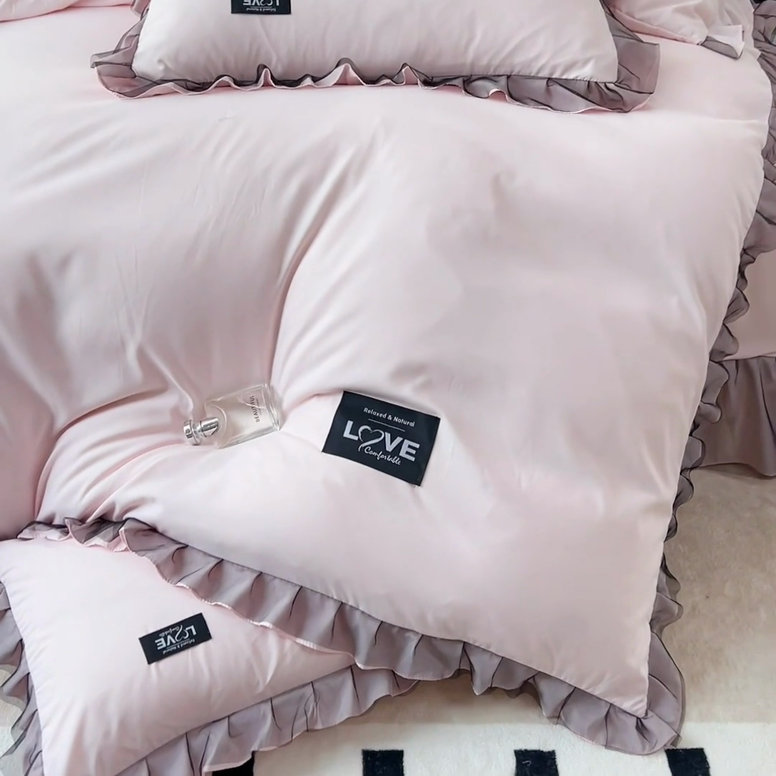 91家纺网 家纺一手货源 找家纺 找底底2025新款云朵棉四件套 淡粉色