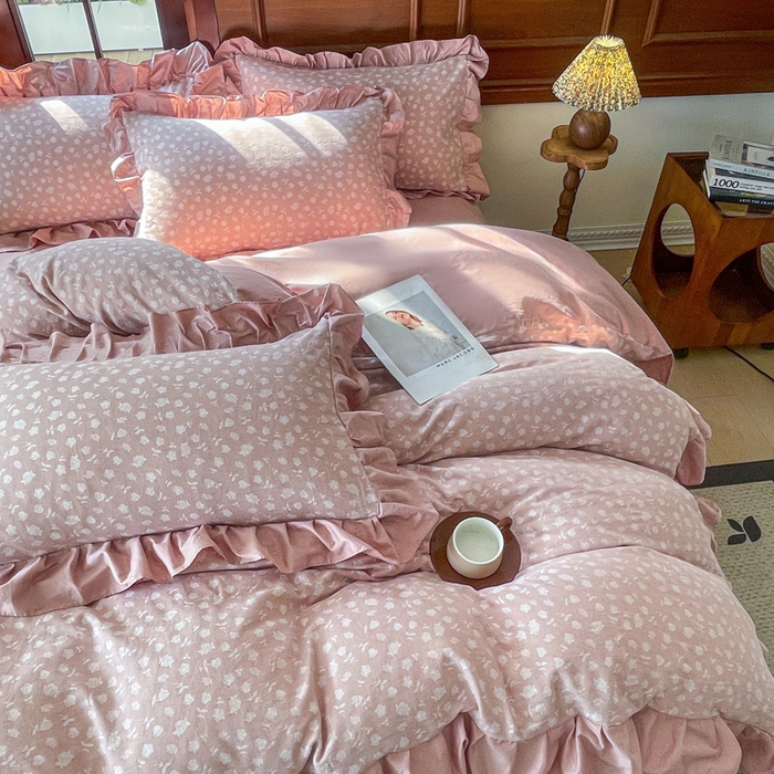 91家纺网 家纺一手货源 找家纺 锦格家纺 2025年春夏新款A类全棉纯棉色织三层纱提花四件套 莫泊玫瑰