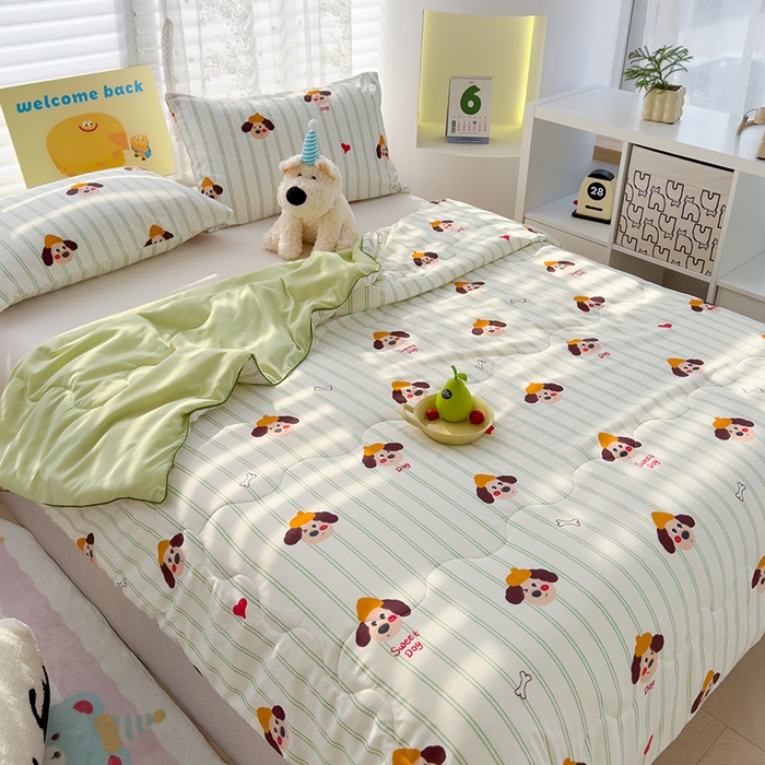 91家纺网 家纺一手货源 找家纺 弗苓家纺 2025新款A类皱皱纱印花夏被 眠眠狗