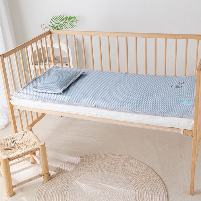 91家纺网 家纺一手货源 找家纺 丹兰 2025新款可定做婴童凉席凉豆豆冰丝席竹席儿童藤席幼儿园午睡席子 凉豆恐龙-蓝