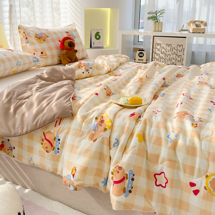 91家纺网 家纺一手货源 找家纺 弗苓家纺 2025新款A类皱皱纱印花夏被 卡皮巴拉