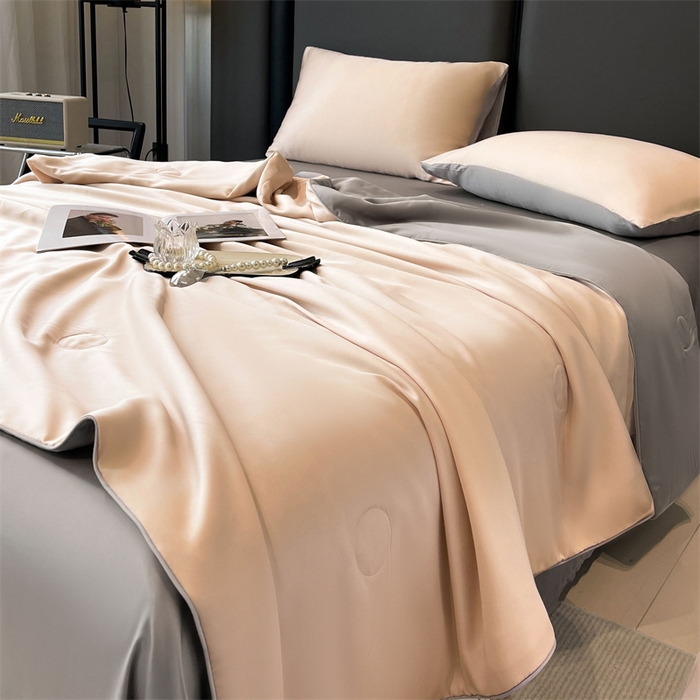 91家纺网 家纺一手货源 找家纺 雯豆天丝夏被纯色拼色A类莱赛尔凉感被子轻奢夏凉被子四件套 洛神珠-香槟金+轻奢灰