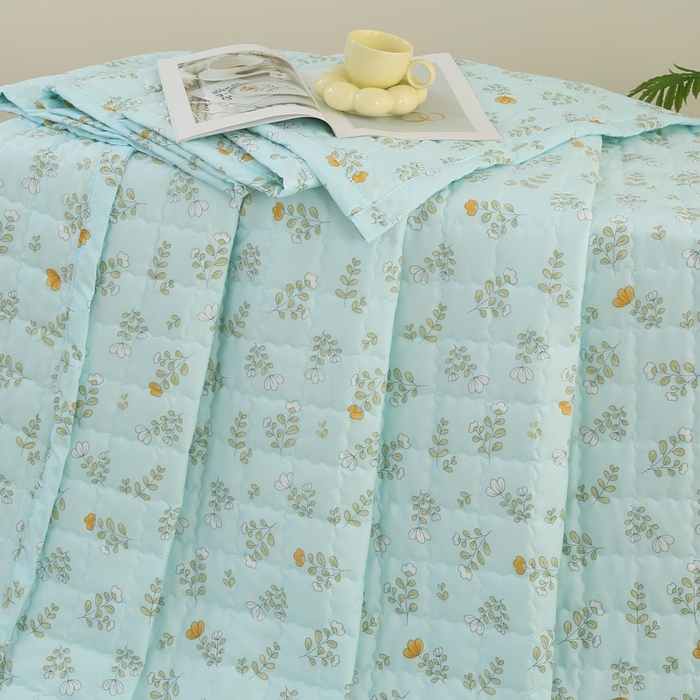 91家纺网 家纺一手货源 找家纺 被多多被业 2025新款亲肤绒多针绗绣工艺夏被空调被 花园