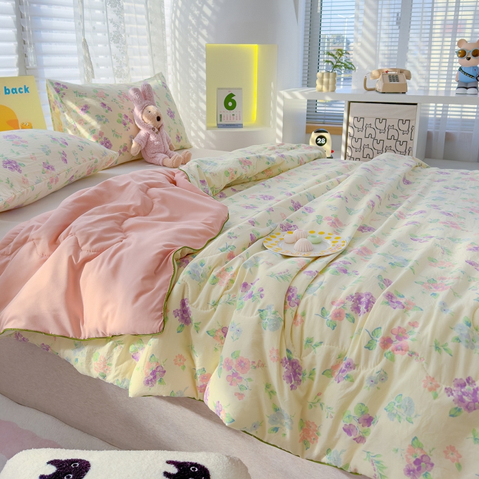 91家纺网 家纺一手货源 找家纺 弗苓家纺 2025新款A类皱皱纱印花夏被 夕颜