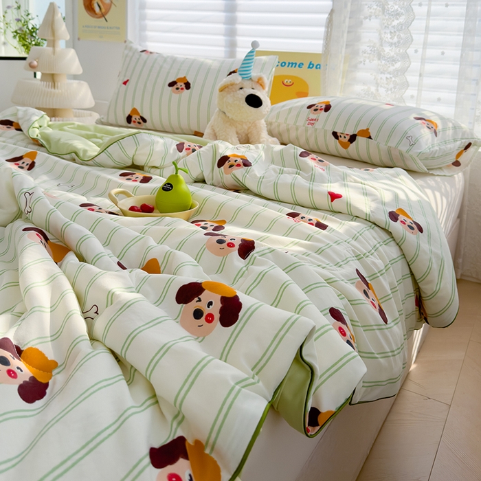 91家纺网 家纺一手货源 找家纺 弗苓家纺 2025新款A类皱皱纱印花夏被 眠眠狗