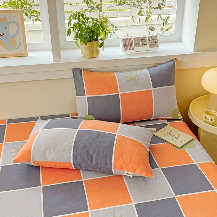 91家纺网 家纺一手货源 找家纺 博弈家纺   2025新款亲肤舒适原棉老粗布床单凉席三件套系列 花间