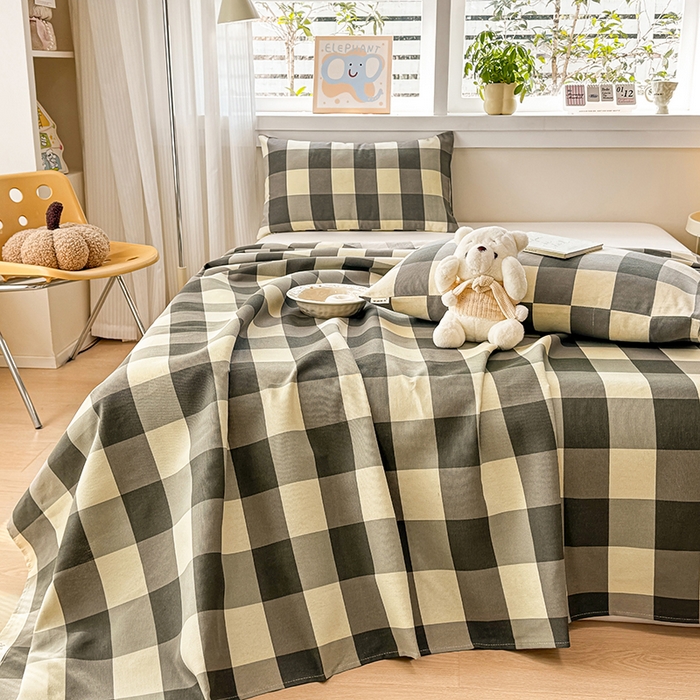 91家纺网 家纺一手货源 找家纺 博弈家纺   2025新款亲肤舒适原棉老粗布床单凉席三件套系列 灰格