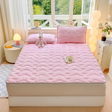 麒东 2025新款春夏泡泡纱夹棉床垫 粉色