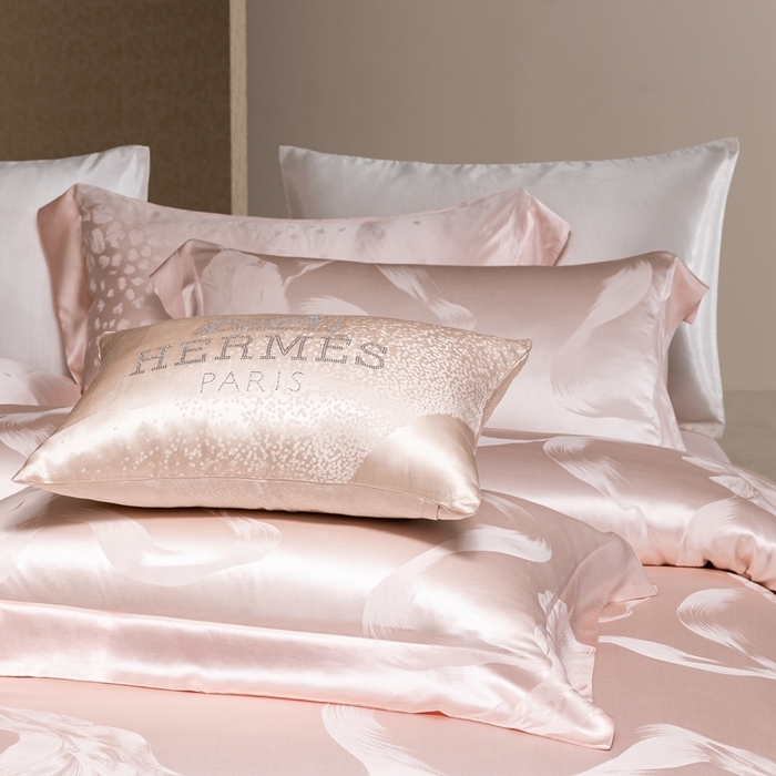 91家纺网 家纺一手货源 找家纺 晋瑞 红顶鹅绒馆 2025真丝天丝大提花四件套 芙蓉佳人