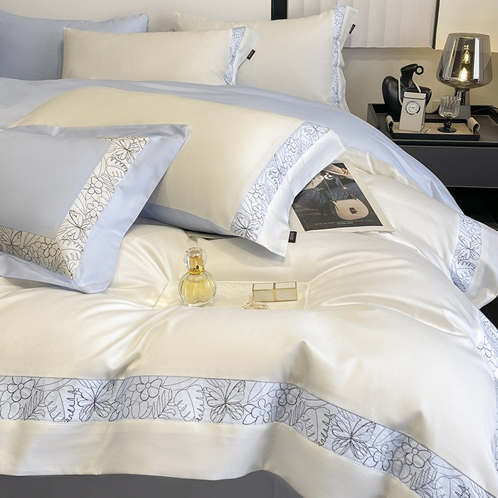 91家纺网 家纺一手货源 找家纺 2025新款A类长绒棉夹棉床盖床笠四件套全棉纯棉纯色绗绣四季款保护罩高级感纯色床上用品 诺兰-白蓝