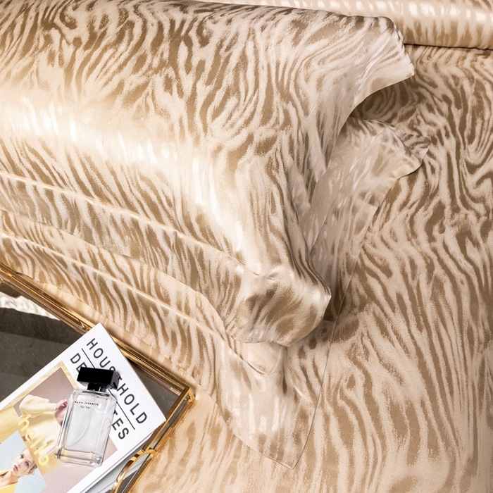 91家纺网 家纺一手货源 找家纺 晋瑞 红顶鹅绒馆 2025真丝天丝大提花四件套 亨利