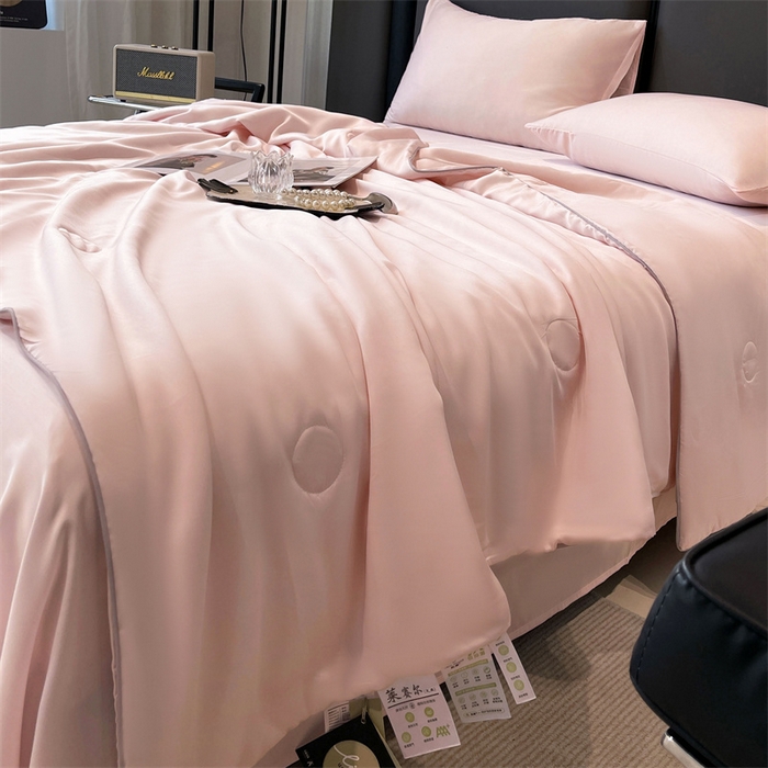 91家纺网 家纺一手货源 找家纺 雯豆天丝夏被纯色拼色A类莱赛尔凉感被子轻奢夏凉被子四件套 洛神珠-芭比粉