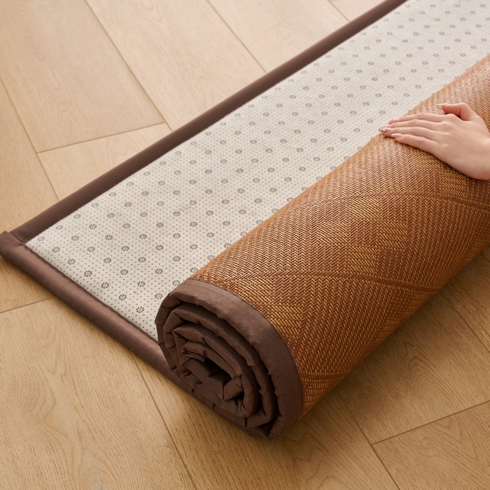 91家纺网 家纺一手货源 找家纺 艺博床垫 2025新款竹藤席地垫 九宫格-棕