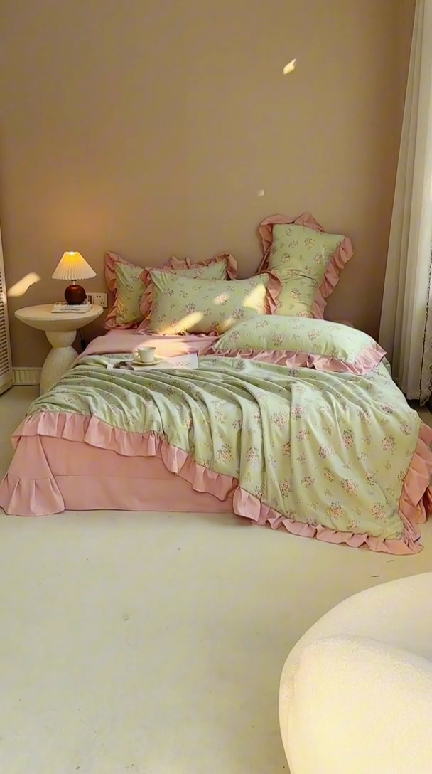 91家纺网 家纺一手货源 找家纺 梦莱斯2025新款针织棉夏被四件套 粉绿色彩