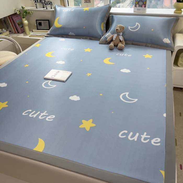 91家纺网 家纺一手货源 找家纺 丝羽坊 2025新款小版印花冰丝凉席平铺床席款冰丝席碳光冰丝凉席 星光灿烂