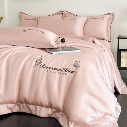 91家纺网 家纺一手货源 找家纺 （总）DC 2025新款B类天丝绣花四件套--蝶语梦系列