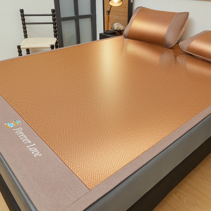 91家纺网 家纺一手货源 找家纺 （总）尚品凤凰 2025新款冰藤席小熊绣花藤席