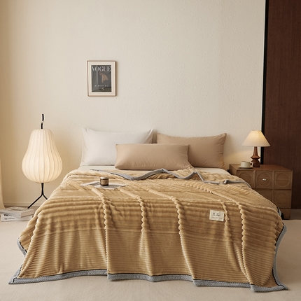 澳梵家居 2025新款魔法绒糯糯绒提花抽条毛毯盖毯 简约-卡其