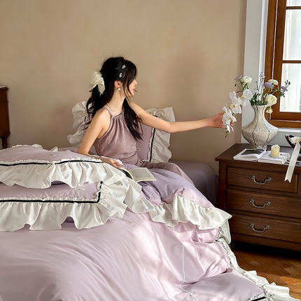 91家纺网 家纺一手货源 找家纺 （总）多乐娜 2025新款轻法式精梳纯棉长绒棉工艺款四件套水洗棉韩版轻奢风-极光暮紫【控价：328/348元起】