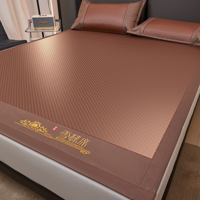 91家纺网 家纺一手货源 找家纺 尚品凤凰 2025新款PE雪藤席三件套 咖色