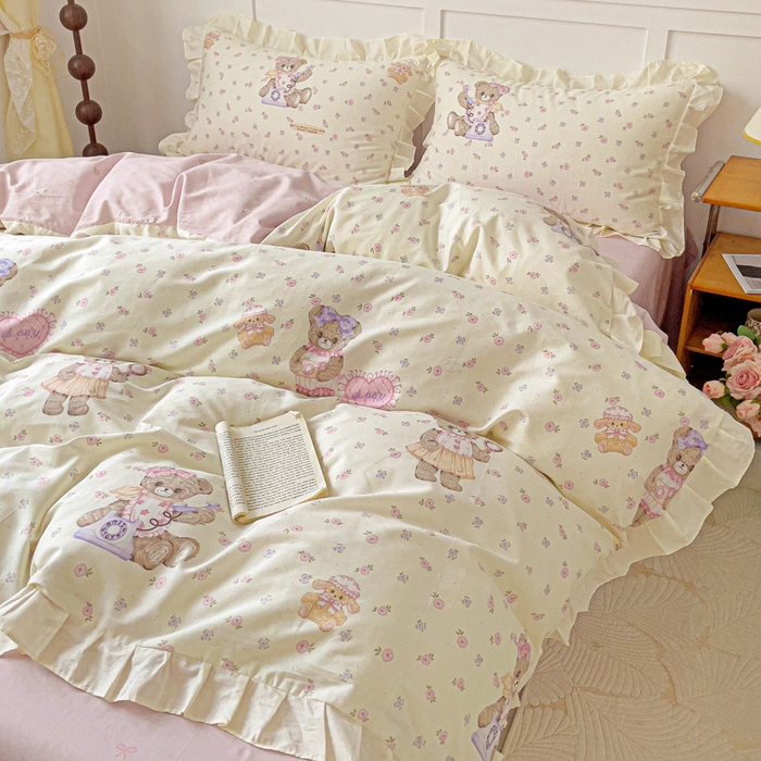 91家纺网 家纺一手货源 找家纺 澳梵家居 2025新款全棉印花韩版花间捕梦四件套 乖乖熊