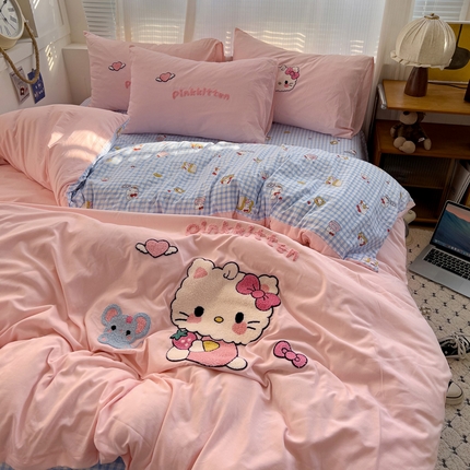 罗亿家纺 2025新款云朵棉可爱毛巾绣系列四件套 可爱小猫-粉