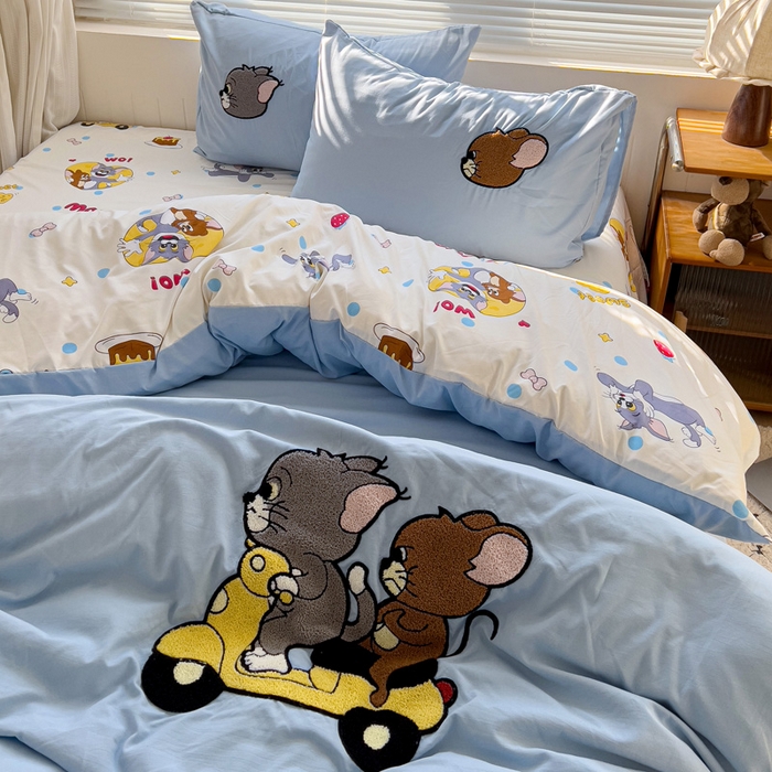 91家纺网 家纺一手货源 找家纺 罗亿家纺 2025新款云朵棉可爱毛巾绣系列四件套 汤姆和杰瑞