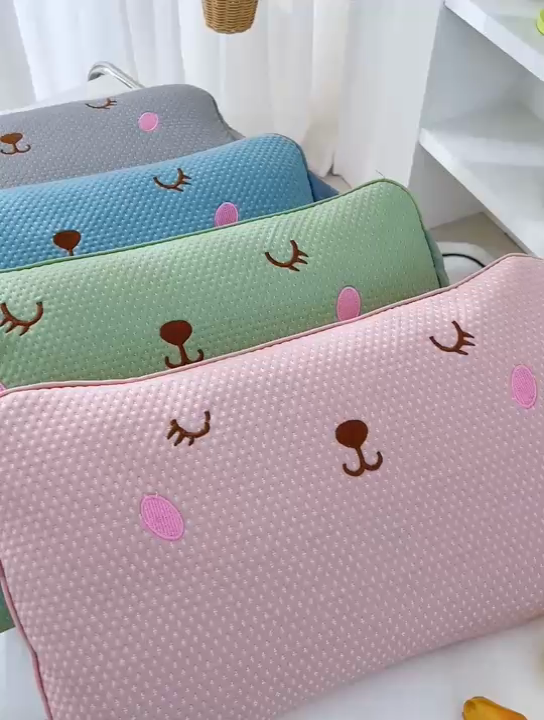 91家纺网 家纺一手货源 找家纺 （总）芯洲 2025新款荞麦枕凉感冰豆豆卡通学生可爱荞麦枕芯护颈枕头