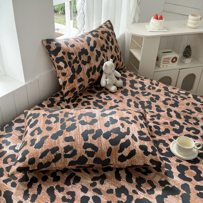 91家纺网 家纺一手货源 找家纺 莱登卡奴 新款A类100%全棉老粗布单品系列-床单 魅野