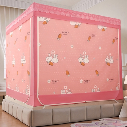 91家纺网 家纺一手货源 找家纺 显高蚊帐 2025新款U型坐床遮光防尘床帘式蚊帐 草莓熊