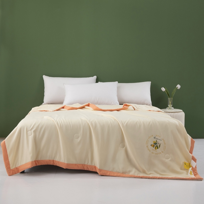 91家纺网 家纺一手货源 找家纺 帕芬鸟 2025新款亲肤磨毛夏被 米黄