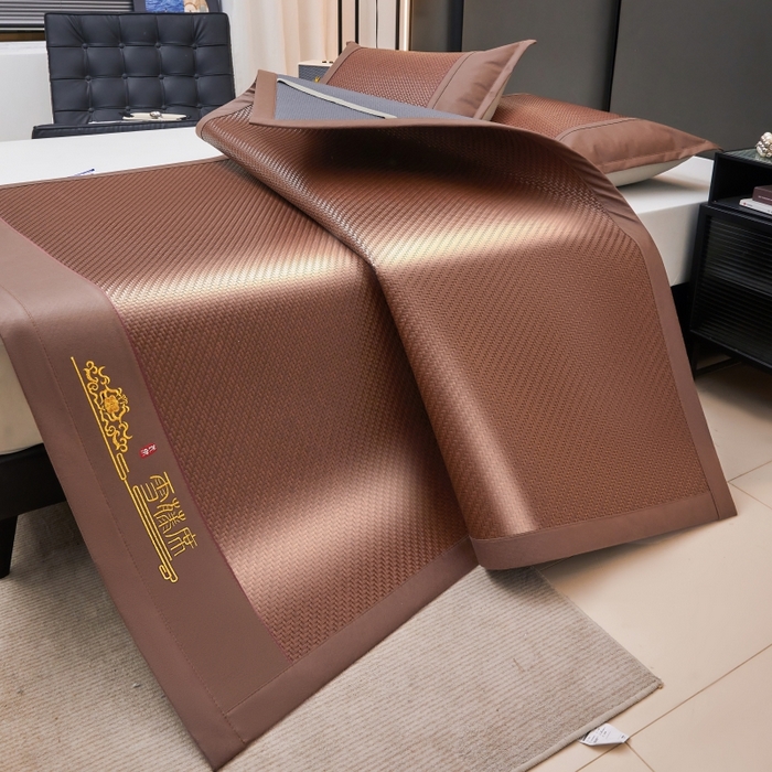 91家纺网 家纺一手货源 找家纺 尚品凤凰 2025新款PE雪藤席三件套 咖色