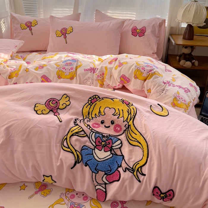 91家纺网 家纺一手货源 找家纺 罗亿家纺 2025新款云朵棉可爱毛巾绣系列四件套 美少女战士