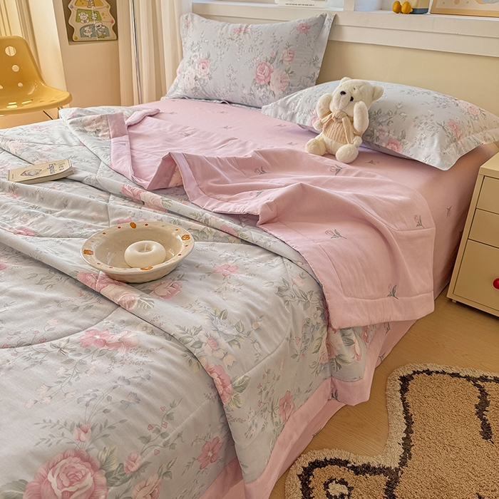 91家纺网 家纺一手货源 找家纺 梦依依 2025新款小清新印花系列里外全棉棉花被夏被四件套 华庭庄园-蓝