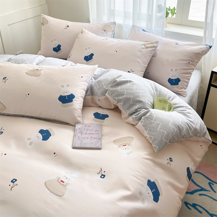 91家纺网 家纺一手货源 找家纺  本制 2025新款12868全棉印花四件套 起司兔-粉